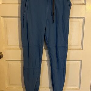 Fourlaps men’s joggers small